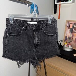 Zara Women's Charcoal Jean Shorts